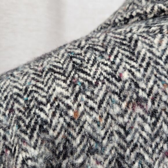 Vintage Wool Women's Gray Herringbone Longline Double Breasted Coat - Picture 10 of 13